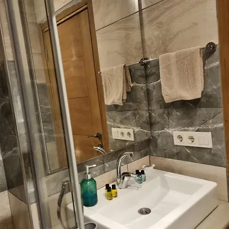 Hotel apartamentowy Mayata Gallery Stambuł