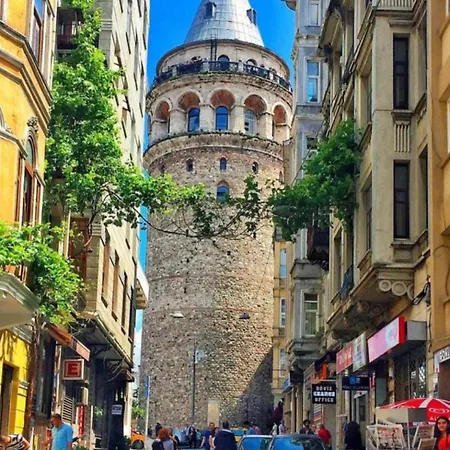 Mayata Gallery Hotel apartamentowy 4*