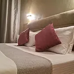 Mayata Gallery Aparthotel