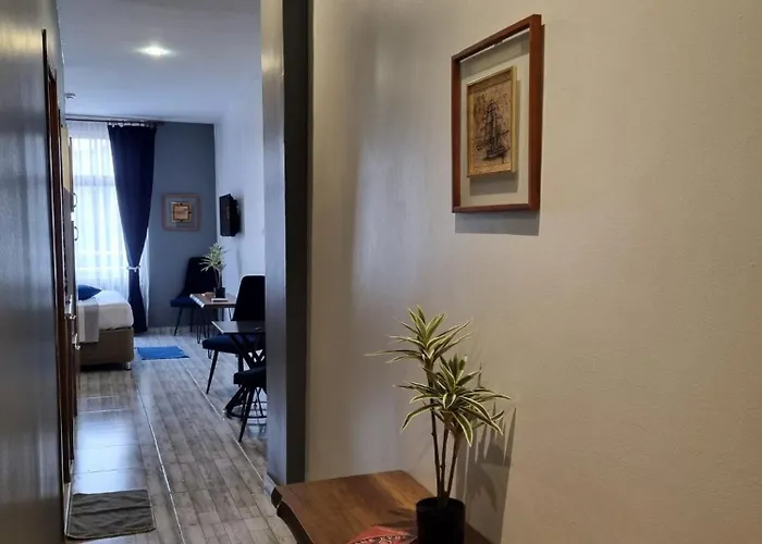 Апарт-отель Mayata Gallery