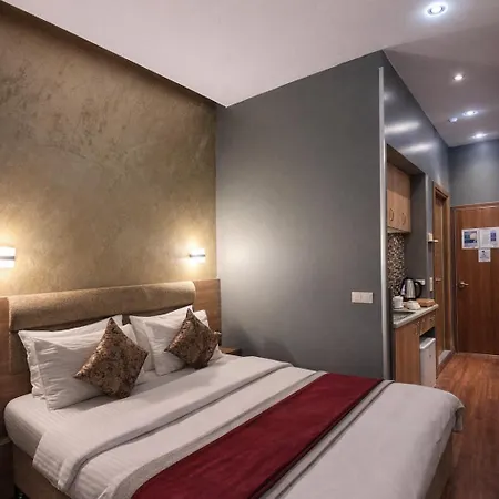 Ξενοδοχείο με διαμερίσματα Mayata Gallery