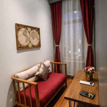 Mayata Gallery İstanbul